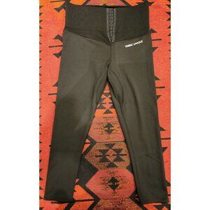 Tummy Control High-Waist Black Leggings With Adjustable Hook Closure XXL